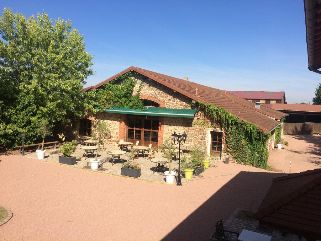 La Ferme Aux Biches